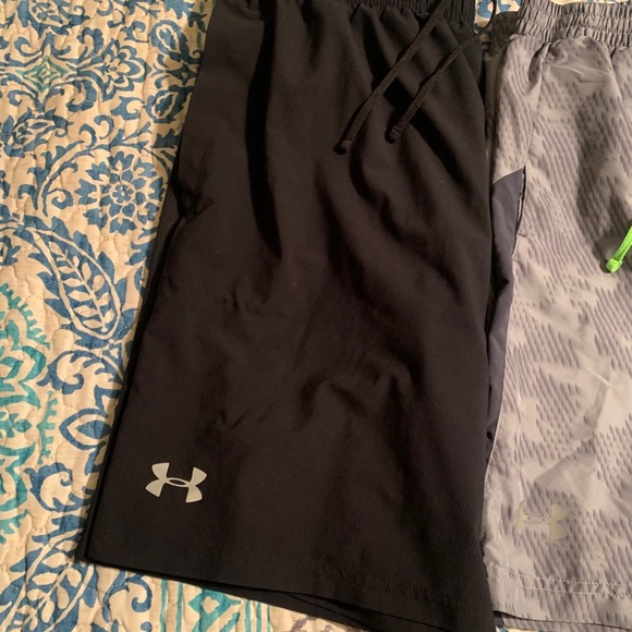 4 pairs men’s Under Armour shorts L - Picture 5 of 9
